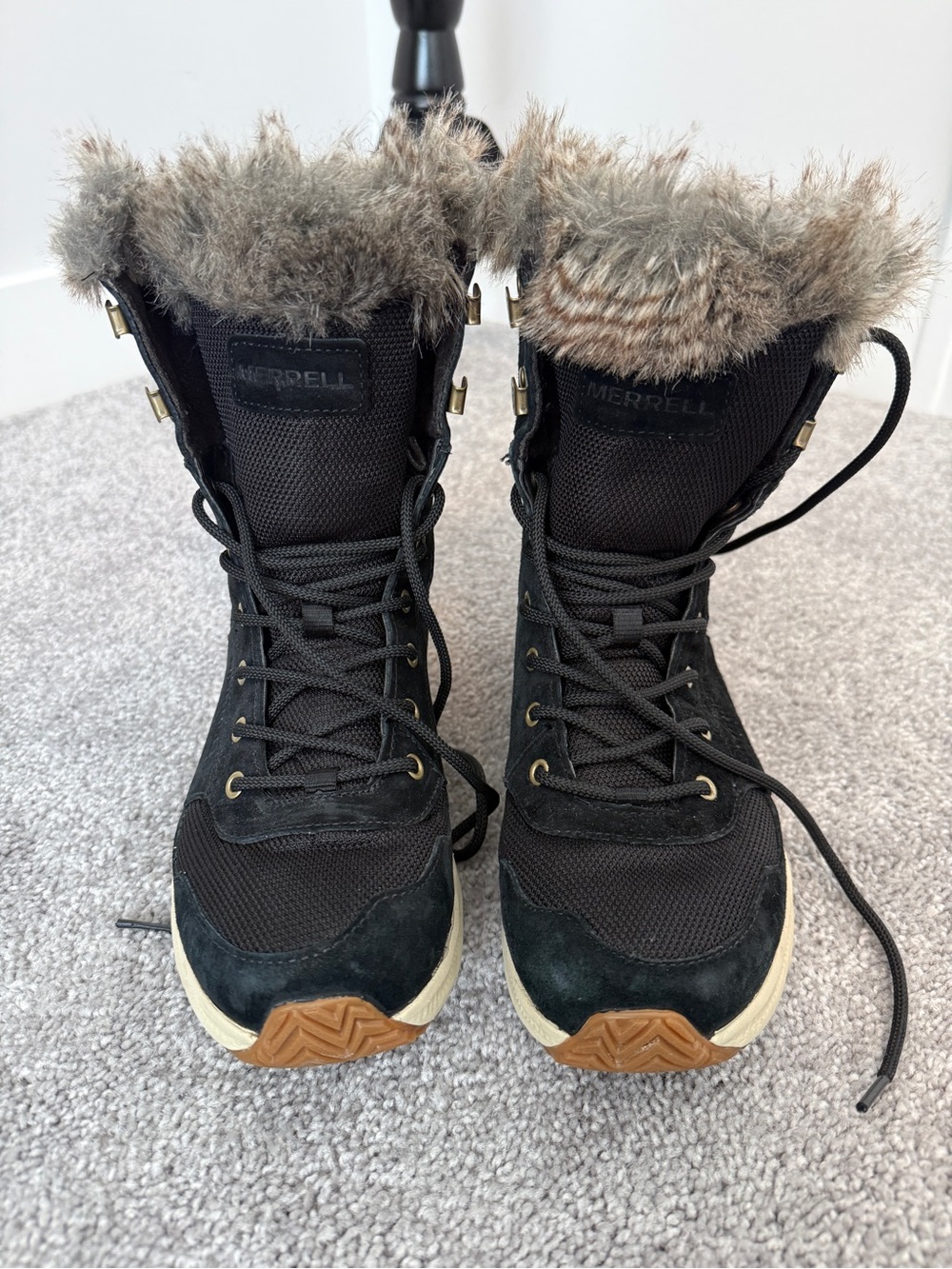 Merrell Size 7 Women's Black Faux-Fur Lined Winter Boot - Like New!